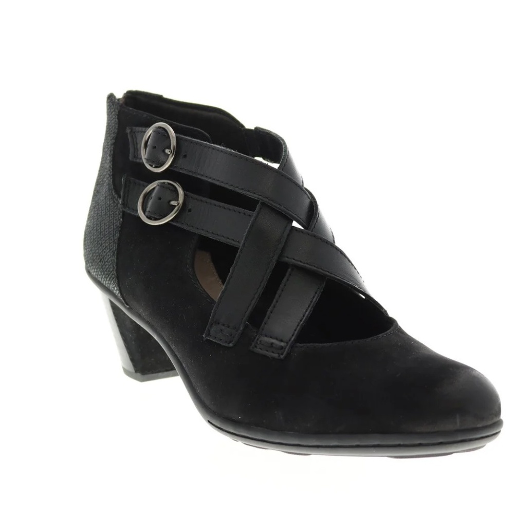 Earth Amber Women's Black Leather Criss-Cross Buckle Size 8